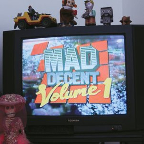 Couverture MAD DECENT, VOLUME 1