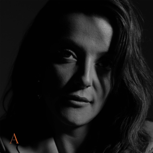 Couverture A de Camille LELLOUCHE