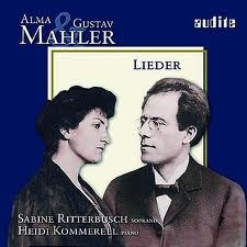 Couverture LIEDER (+ ALMA MAHLER) de Gustav MAHLER