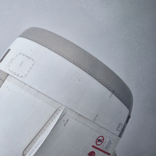 Couverture GHOST LIST de GIRLS AGAINST BOYS