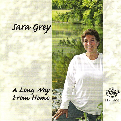 Couverture A LONG WAY FROM HOME de Sara GREY