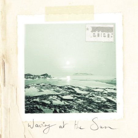 Couverture WAVING AT THE SUN de BETTENS