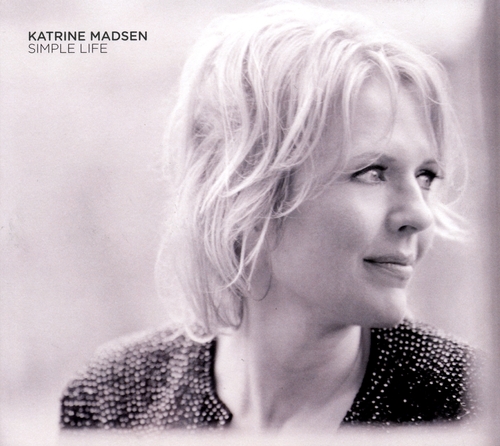 Couverture SIMPLE LIFE de Katrine MADSEN