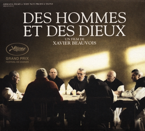 Couverture DES HOMMES ET DES DIEUX