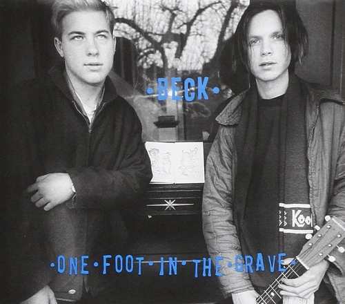 Couverture ONE FOOT IN THE GRAVE de BECK