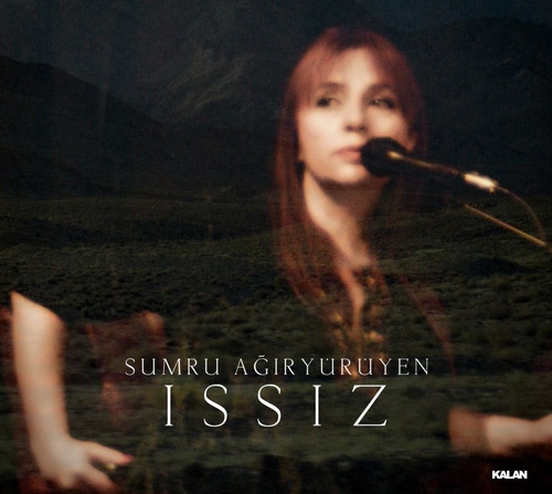 Couverture ISSIZ de Sumru AGIRYÜRÜYEN