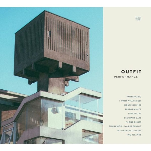 Couverture PERFORMANCE de OUTFIT