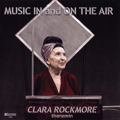 Couverture MUSIC IN AND ON THE AIR de Clara ROCKMORE
