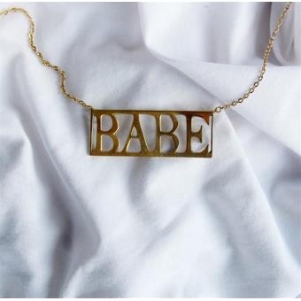 Couverture KISS & TELL de BABE