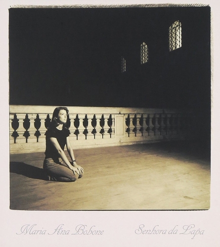 Couverture SENHORA DA LAPA de Maria Ana BOBONE