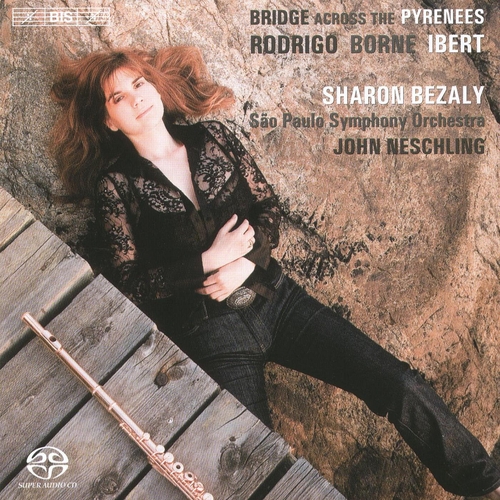 Couverture BRIDGE ACROSS THE PYRENEES - CONCIERTO PASTORAL (+ IBERT...) de Joaquin RODRIGO