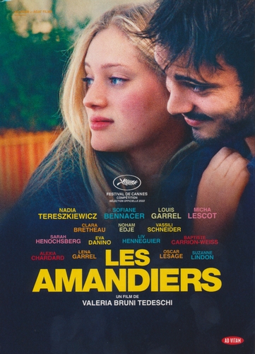 Couverture LES AMANDIERS de Valeria BRUNI TEDESCHI