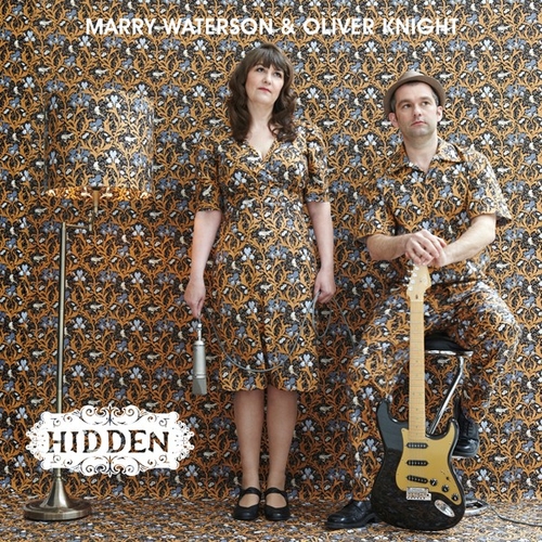 Couverture HIDDEN de Marry WATERSON & OLIVER KNIGHT