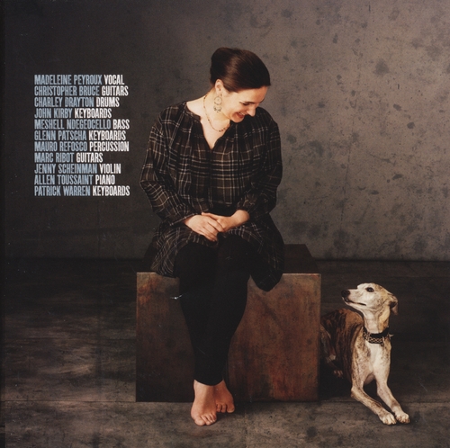 Couverture STANDING ON THE ROOFTOP de Madeleine PEYROUX