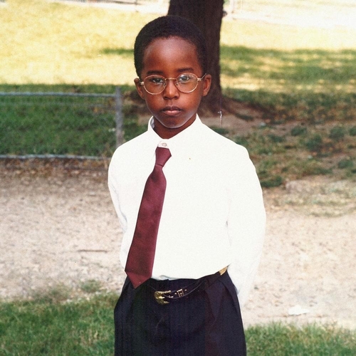 Couverture TRISTESSE BUSINESS SAISON 00 de LUIDJI