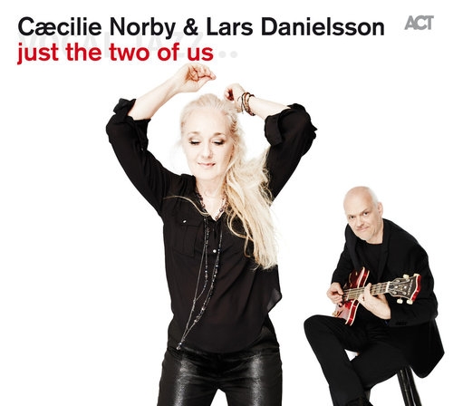 Couverture JUST THE TWO OF US de Caecilie NORBY & LARS DANIELSSON