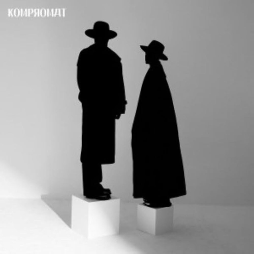 Couverture PLAYING/PRAYING de KOMPROMAT