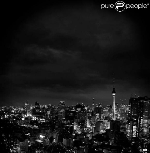 Couverture BLACK CITY PARADE de INDOCHINE