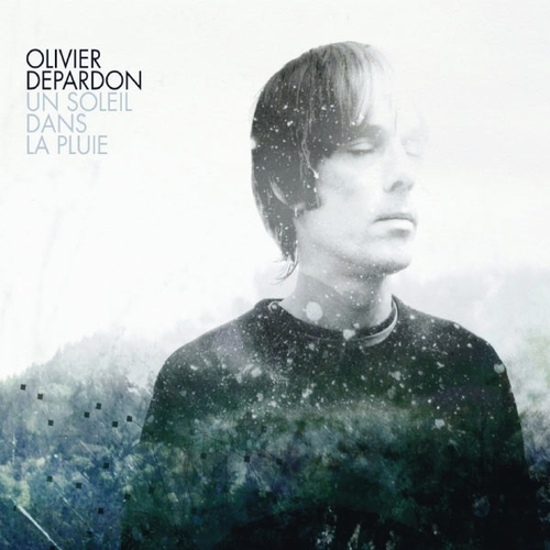 Couverture UN SOLEIL DANS LA PLUIE de Olivier DEPARDON