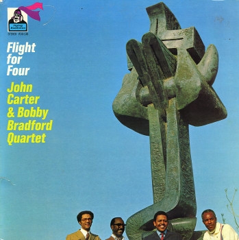 Couverture FLIGHT FOR FOUR de John CARTER & BOBBY BRADFORD QUARTET