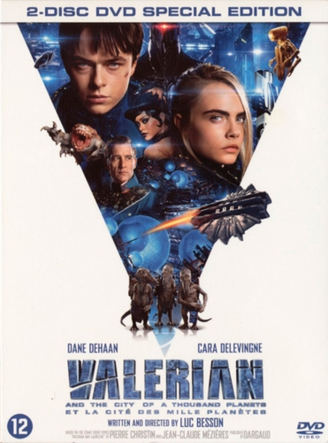 Couverture VALÉRIAN ET LA CITÉ DES MILLE PLANÈTES de Luc BESSON