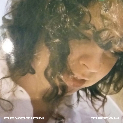 Couverture DEVOTION de TIRZAH