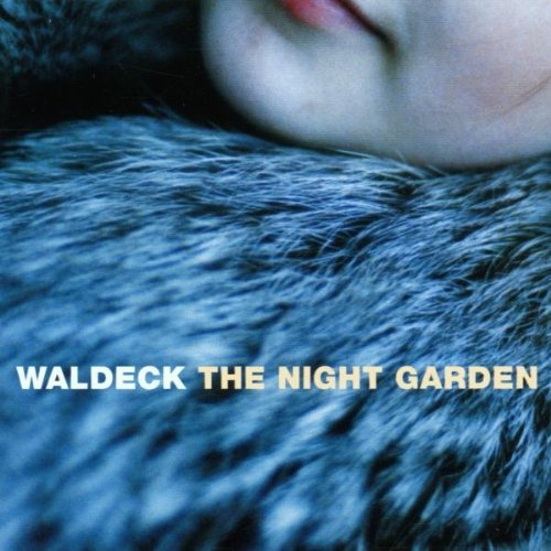 Couverture THE NIGHT GARDEN de WALDECK