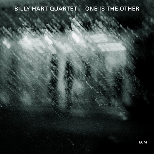Couverture ONE IS THE OTHER de BILLY HART QUARTET