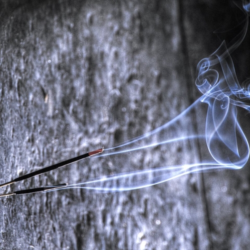 Couverture ET TOUT SE TUT - UND ALLES SCHWIEG de Dimitri COPPE