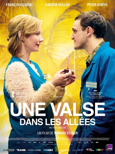 Couverture UNE VALSE DANS LES ALLÉES de Thomas STUBER