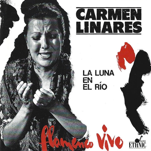 Couverture LA LUNA EN EL RIO de Carmen LINARES