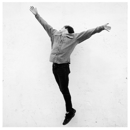 Couverture THE SHADOW OF HEAVEN de MONEY