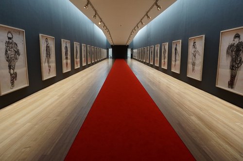 Otchi Tchiornie 5 - (c) Adel Abdessemed - MACs 2018