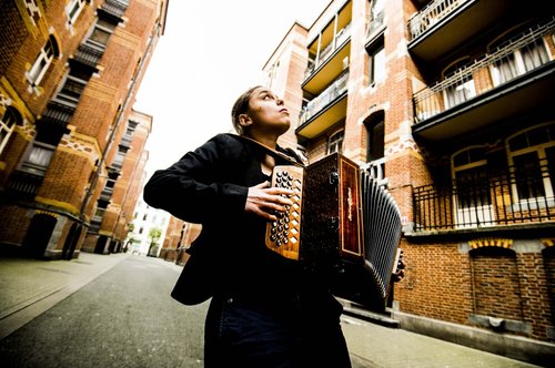 Anne Niepold, accordéon. Muziek•Culture