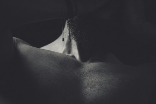 Érotisme-jesus-boscan-unsplash