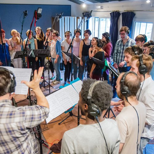 JAZZ, POP & GOSPEL CHOIR. MIDIS MUSICAUX. En Scène !